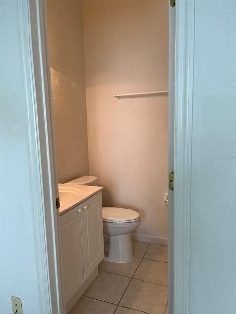 116 Brent Circle, Oldsmar FL - photo 6 of 11