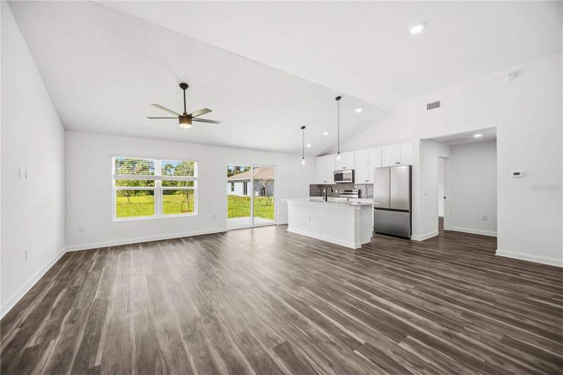 3 bedroom Single Family Residence at 3361 Inverness Street, 1540 - Port Charlotte Sub 12, North Port — photo 3