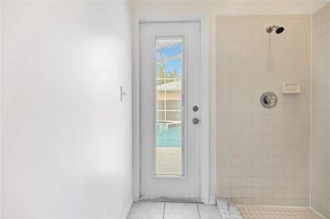 9303 Heritage Oak Court, Tampa FL - photo 13 of 39
