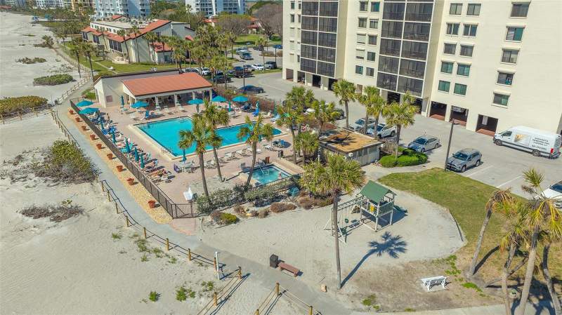 2 bedroom Condominium at 1975 Gulf Of Mexico Drive #G4-203, Seaplace III, Longboat Key — photo 2