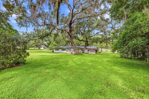 34746 Gardenia Way, Dade City FL - photo 6 of 6