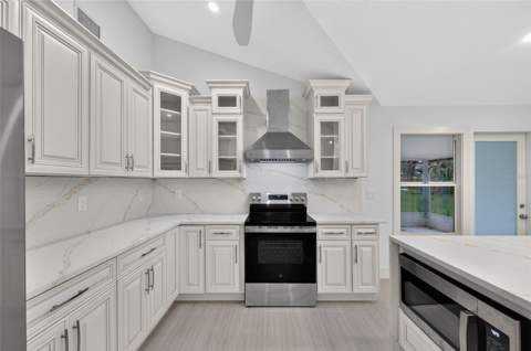870 Narcissus Avenue, Clearwater Beach FL - photo 23 of 54