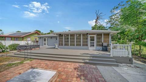 4090 Groveland Avenue, Sarasota FL - photo 22 of 24