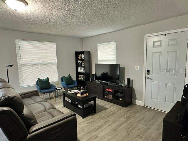 3 bedroom Single Family Residence at 438 S HUDSON STREET, LAKE HILL, ORLANDO — photo 3