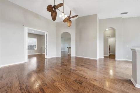 5127 Aurora Drive, Leesburg FL - photo 9 of 54