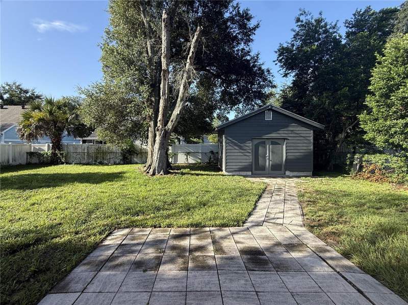 3 bedroom Single Family Residence at 3802 E Esther Street, Grove Villa, Orlando — photo 2