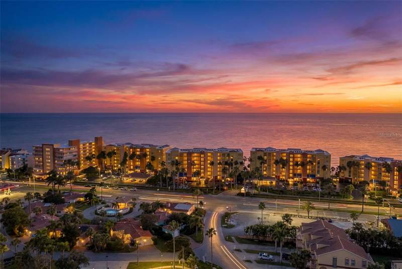 2 bedroom Condominium at 16450 Gulf Boulevard #565, Tides Beach Club Condo, North Redington Beach — photo 2
