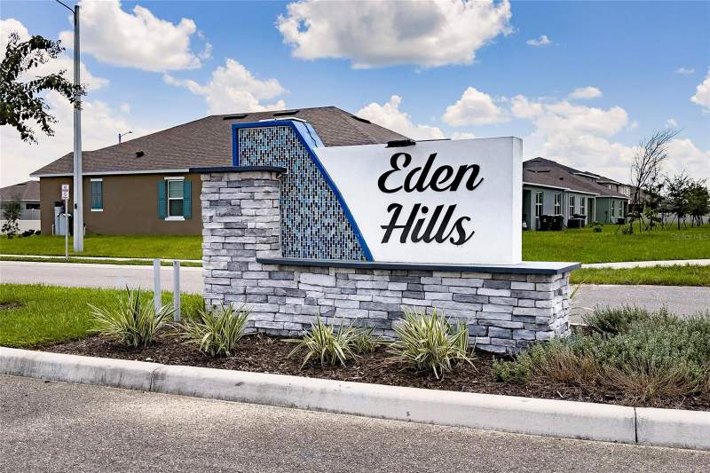 5 bedroom Single Family Residence at 2208 Canaan Drive, Eden Hills Ph 2, Lake Alfred — photo 3