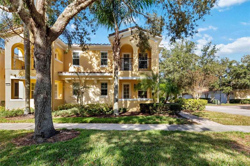 3 bedroom Townhouse at 8681 Lower Villagewalk Circle, Villagewalk Lake Nona, Orlando — photo 2