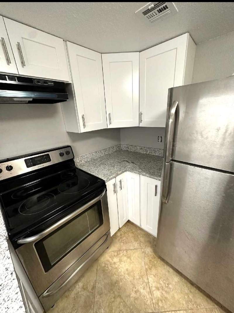 1 bedroom Condominium at 4149 S Semoran Boulevard #17, Avalion, Orlando — photo 5