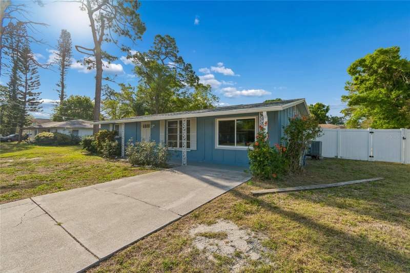 3 bedroom Single Family Residence at 2348 Doud Street, Pinehurst Park Rep Of, Sarasota — photo 4