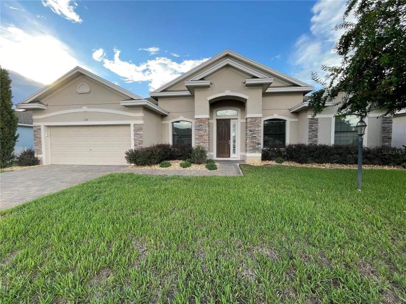 4 bedroom Single Family Residence at 326 Lake Mariana Way, Lake Mariana Reserve Ph 1, Auburndale — photo 1