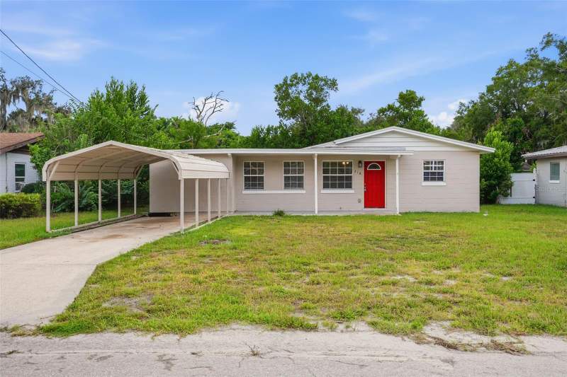 5 bedroom Single Family Residence at 218 5TH JPV STREET, JAN PHYL VILLAGE UNIT 03 REP, WINTER HAVEN — photo 1