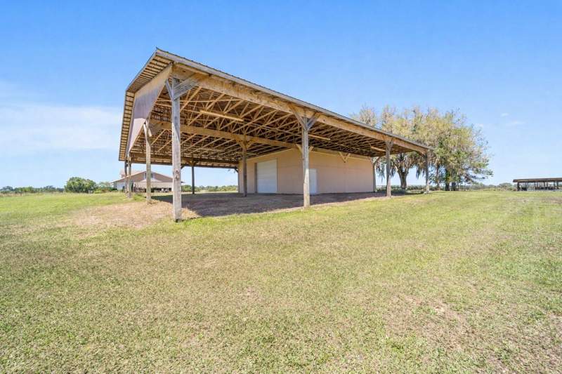 4 bedroom Single Family Residence at 19355 SW 25th Place, Nonsub, Dunnellon — photo 3