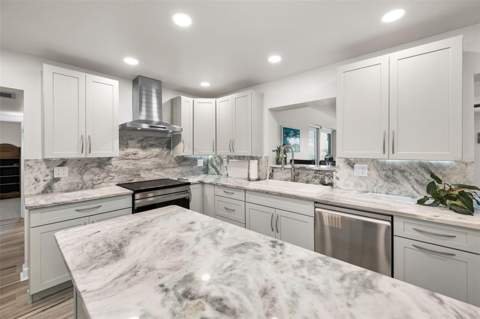 1620 Sea Breeze Drive, Tarpon Springs FL - photo 20 of 99