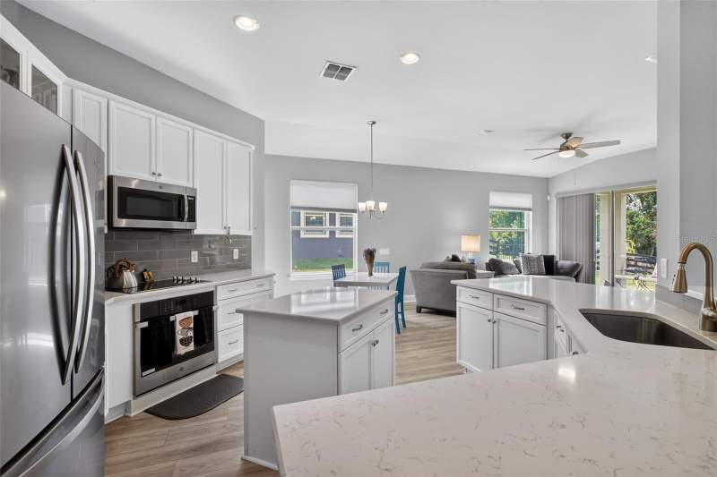 3 bedroom Single Family Residence at 24414 Woodhill Court, Wolfbranch Meadows Sub, Sorrento — photo 2