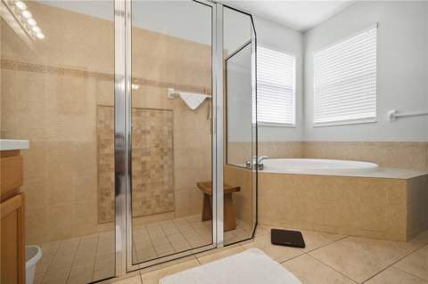 236 Golden Harbour Trail, Bradenton FL - photo 17 of 58