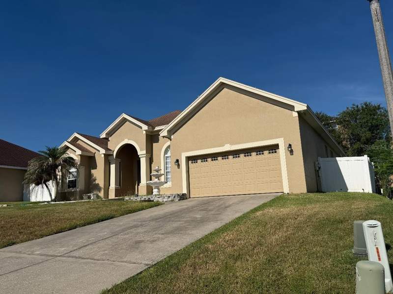 4 bedroom Single Family Residence at 5667 Vintage View Avenue, Vintage View Ph 02, Lakeland — photo 2