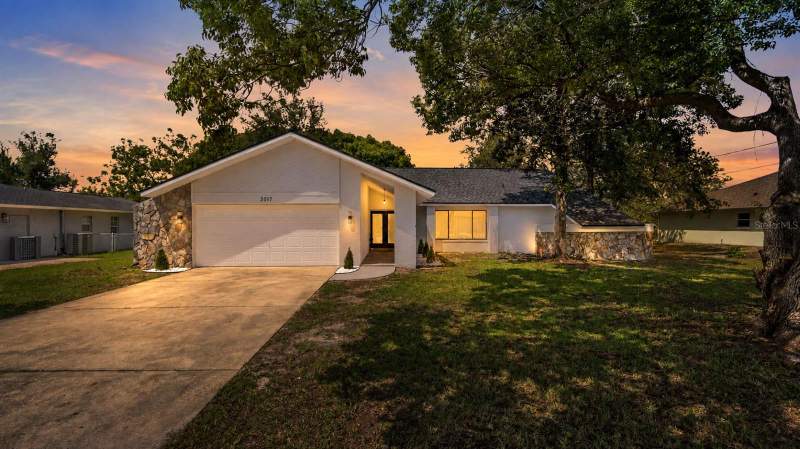 3 bedroom Single Family Residence at 3017 Bayshore Drive, Spring Hill, Spring Hill — photo 2