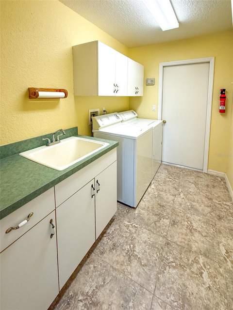 8533 Coral Creek Loop, Hudson FL - photo 17 of 64