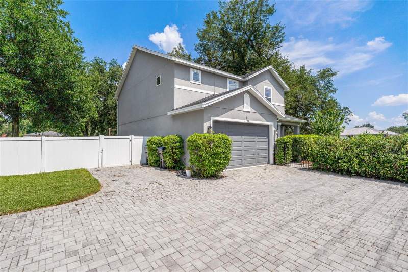 4 bedroom Single Family Residence at 4723 Conway Road, Conway, Orlando — photo 1