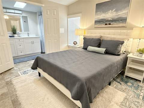 7107 Mount Essex Drive #520, St Petersburg FL - photo 13 of 32