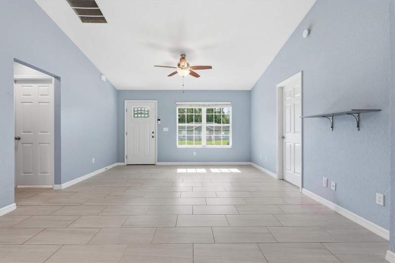 3 bedroom Single Family Residence at 4918 NW 61st Court, Ocala Park Estate, Ocala — photo 5