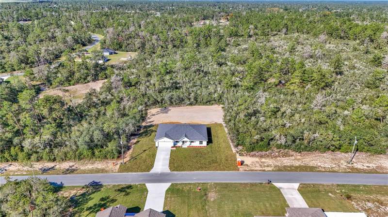 4 bedroom Single Family Residence at 17540 SW 17th Circle, Marion Oaks Un 04, Ocala — photo 2