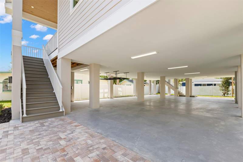 4 bedroom Single Family Residence at 1868 Mississippi Avenue, Shoreacres Center, St Petersburg — photo 5