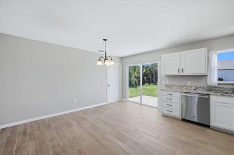 10453 Reims Avenue, Englewood FL - photo 13 of 32