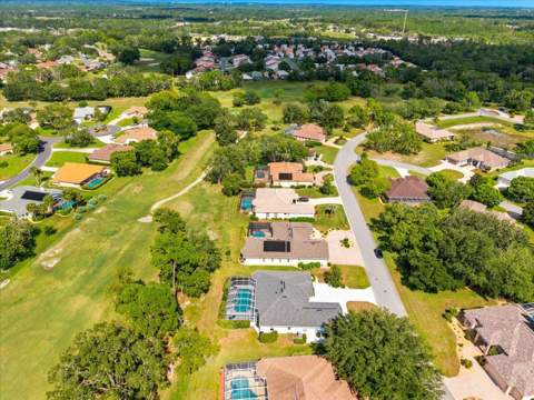 9251 Grand Cypress Drive, Weeki Wachee FL - photo 14 of 78