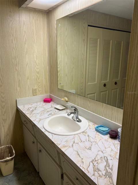 201 Royal Palm Circle, Largo FL - photo 22 of 28