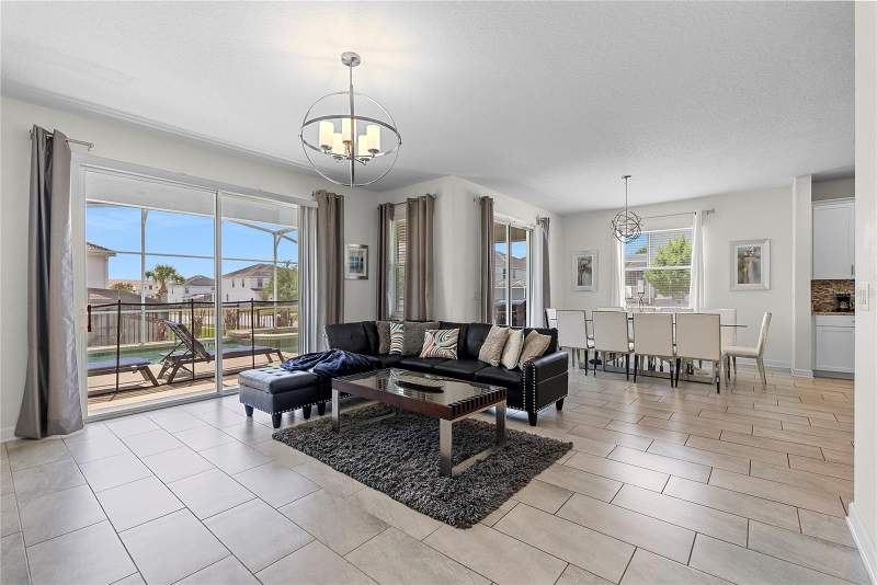 6 bedroom Single Family Residence at 1559 Flange Drive, Stoneybrook South Ph I-1 & J-1, Davenport — photo 4