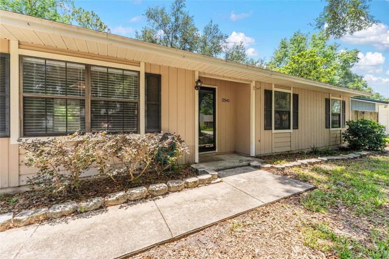 3 bedroom Single Family Residence at 2541 NW 52nd Place, Springtree Vi, Gainesville — photo 3