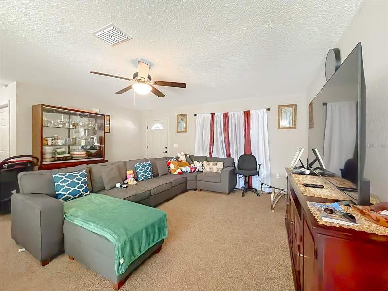 3 bedroom Single Family Residence at 14321 SW 79th Terrace, Marion Oaks Un 11, Ocala — photo 5