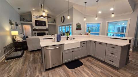 9991 Windtree Boulevard, Seminole FL - photo 18 of 38