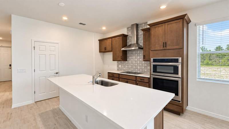 4 bedroom Single Family Residence at 1909 Greenborough Loop, Trinity Gardens Phase 1, Deland — photo 2