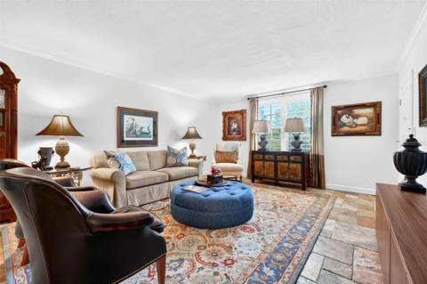 1065 Eden Isle Boulevard #2, St Petersburg FL - photo 6 of 31