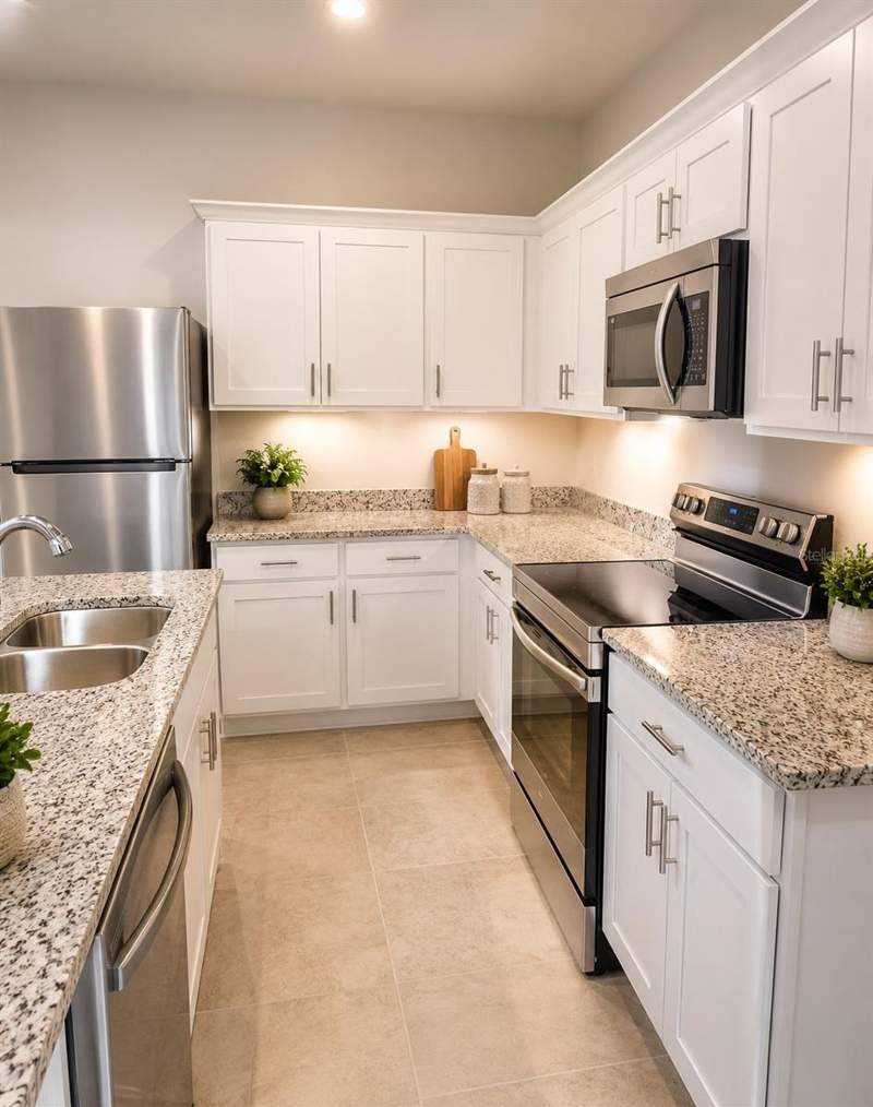 3 bedroom Single Family Residence at 8731 Sportsman Loop, Phillips Landing, Groveland — photo 3