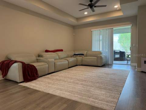 7749 Bronze Oak Drive, Wesley Chapel FL - photo 6 of 38