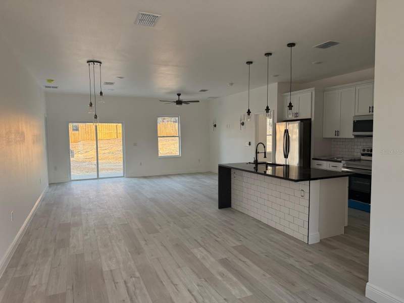 4 bedroom Single Family Residence at 13281 SW 42nd Circle, Marion Oaks Un Seven, Ocala — photo 4