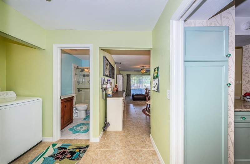 2 bedroom Condominium at 2117 Lakewood Club Drive #7K, Casablanca Condo, St Petersburg — photo 3