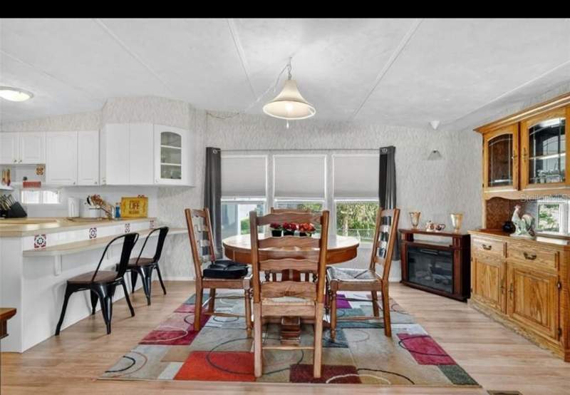 2 bedroom Mobile Home at 11905 Linda Avenue, Imperial Mobile Terrace, Tavares — photo 3