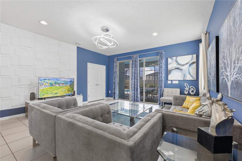 7 bedroom Single Family Residence at 8956 Zurich Lane, Windsor At Westside Ph 3A, Kissimmee — photo 4