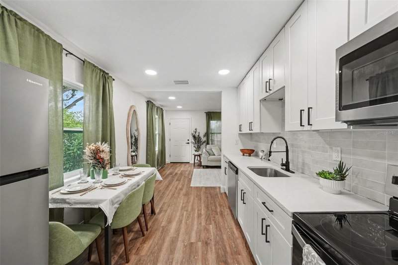 2 bedroom Single Family Residence at 1228 56th Avenue, North Euclid Oasis, St Petersburg — photo 3