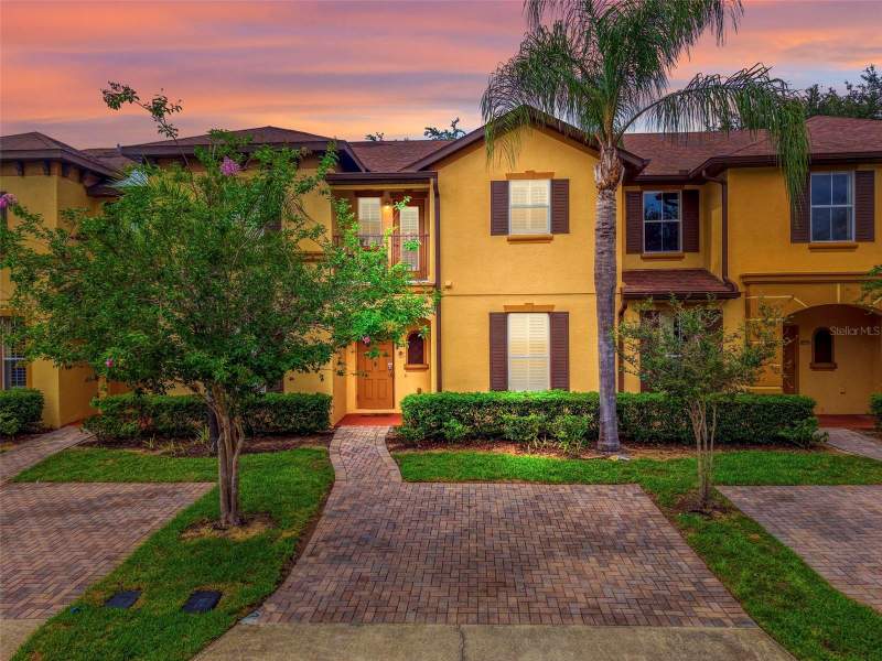 3 bedroom Townhouse at 3725 CALABRIA AVENUE, REGAL PALMS, DAVENPORT — photo 1