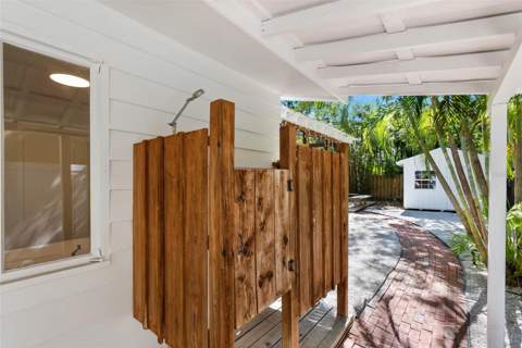 2142 Waldemere Street, Sarasota FL - photo 20 of 37