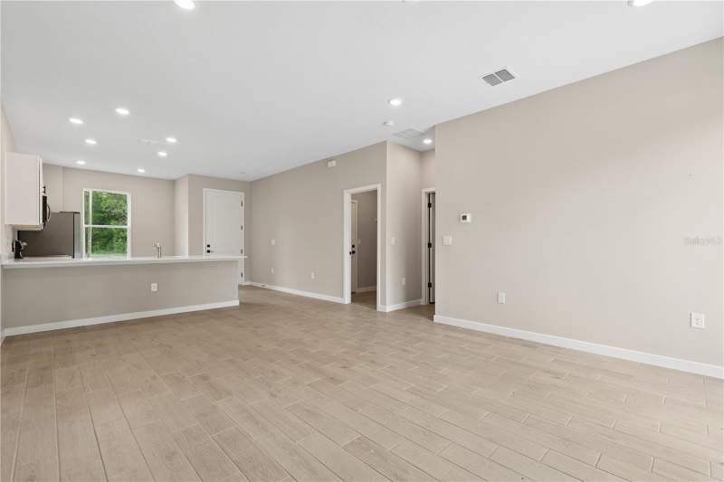 3 bedroom Single Family Residence at 2499 SW 167th Loop, Marion Oaks Un 04, Ocala — photo 5