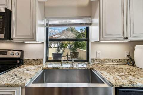 6609 Edgeworth Drive, Orlando FL - photo 16 of 86