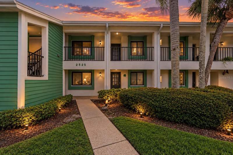 2 bedroom Condominium at 2525 Royal Pines Cir #26H, Village On The Green, Clearwater — photo 2